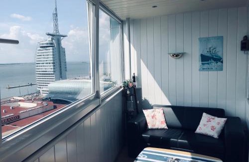 Mitte-Sud Apartment | Experience Apartment Meerblick: 4-Star Stay with Pool & Hot Tub