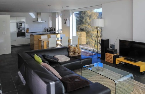 Laax Apartment | Top-Rated Apartment Melina with Spa and Lake View