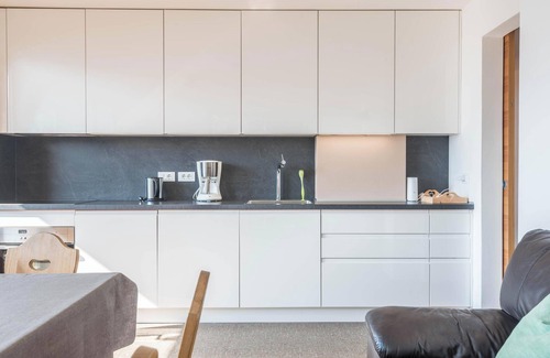 Feldthurns Apartment | Mountain View Apartment 'Melisse Thalerhof' with Balconies