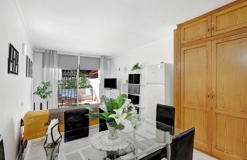 Arona Apartment | Pet-Friendly Apartment "Mertxe" with Ocean View & Pool