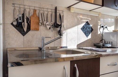 Novigrad Apartment | Pet-Friendly Apartment Mili: 4-Star Stay with Perfect Reviews