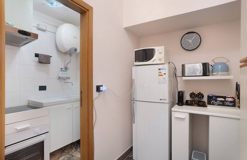 Minori Apartment | Apartment 'Minoridream - Dulce Somni' with Mountain View, Wi-Fi and Air Conditioning