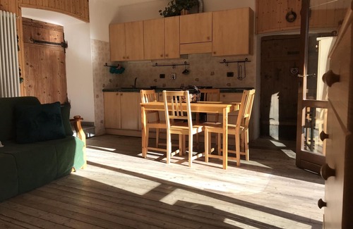 Gressoney-Saint-Jean Apartment | Pet-Friendly Apartment Miosotis - Ideal for 5 Guests
