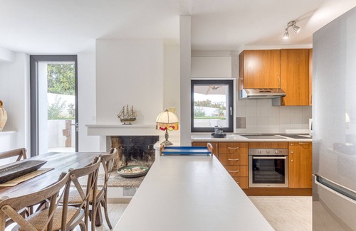 Taurisano House | Comfortable 'Mistral' Apartment with Pool and Wi-Fi Access