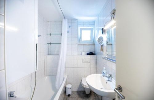Wuerzburg Apartment | Scenic Apartment with Balcony and Fortress Views