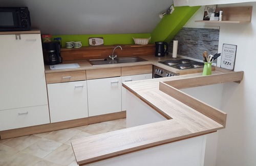 Irrel Apartment | Cozy Apartment with Terrace and Gorgeous Garden Views