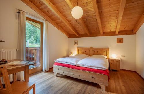 Abfaltersbach Apartment | Kid-Friendly Apartment Mitterdorfer with Perfect 10 Rating