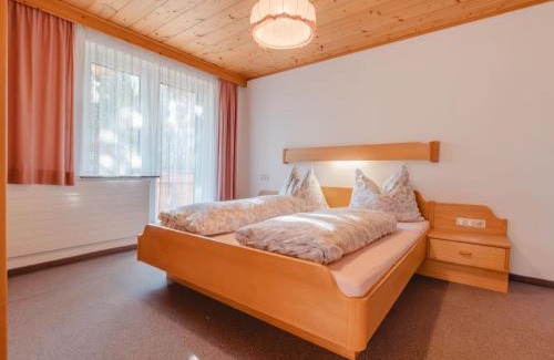 Schonbach Apartment | Family-Friendly Apartment Ferienhaus Oberkofler-2 Getaway