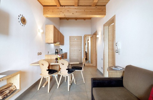 Lajen Apartment | Mountain View Apartment "Moarhof Natur Naturalia" with Wi-Fi