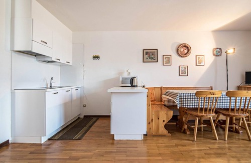 Passo del Tonale Apartment | Cozy Apartment Monolocale 4 at Residence Granbaita