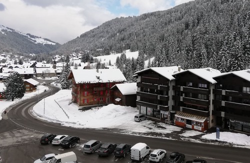 Morgins Apartment | Pet-Friendly Apartment Morgins with Private Pool & Top Ratings