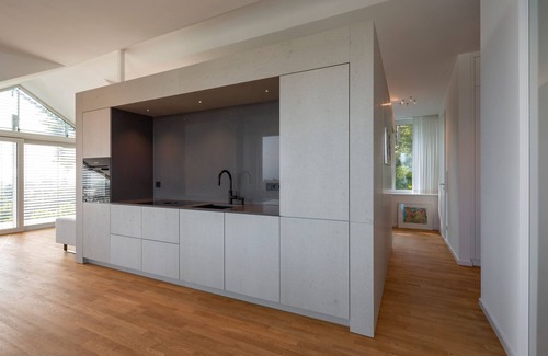Schnetzenhausen Apartment | Apartment 'Müller' with Lake View, Wi-Fi and Air Conditioning