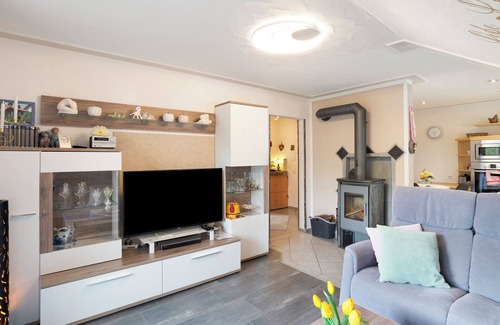 Kniebis Apartment | Pet-Friendly Apartment "Mutschler" with Balconies & Wi-Fi