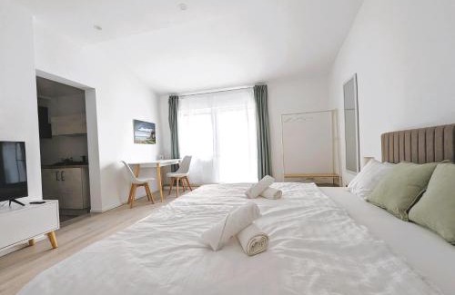 Manching Apartment | Family-Friendly Apartment Near Airbus with Pet Access