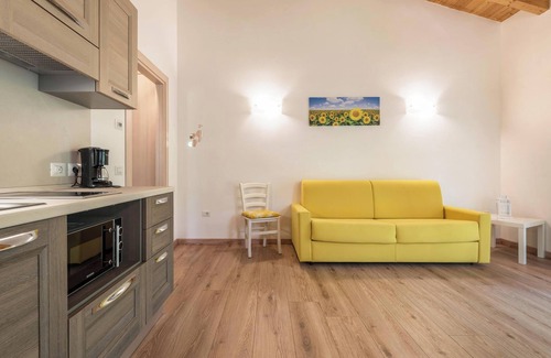 Tremosine Apartment | Cozy Mountain View Apartment with Balcony and Garden Access