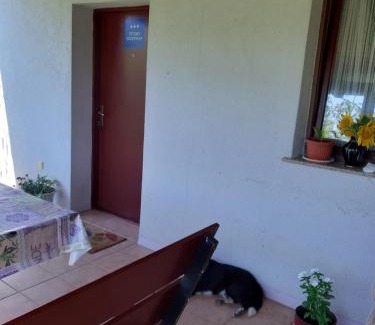 Zagreb Apartment | Guest Favorite: Apartment NATUR with Breakfast & Pet Perks