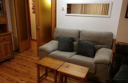 Puigcerda Apartment | Exceptional Apartment Natura: Family-Friendly with Breakfast
