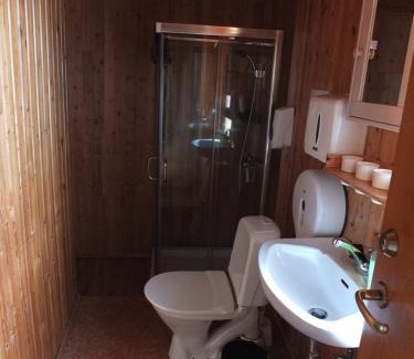 Hvammstangi House | Cozy Apartment Neðra-Vatnshorn: Breakfast & Family-Friendly