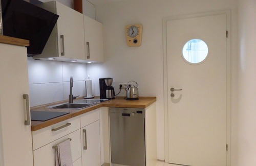 Zossen Apartment | Cozy Apartment near Berlin & Potsdam with Kitchen and Terrace