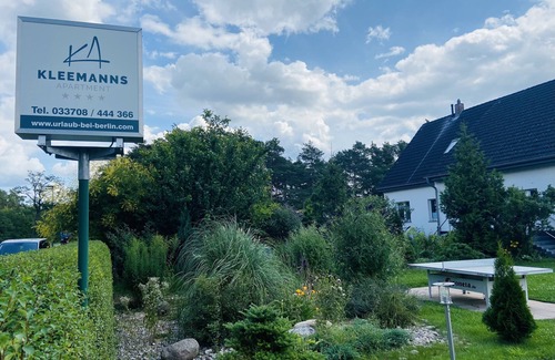 Zossen Apartment | Cozy Apartment near Berlin & Potsdam with Kitchen and Terrace