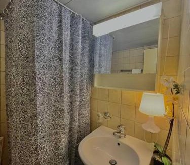 Niederdorf Apartment | Convenient Apartment Steps from Central Station