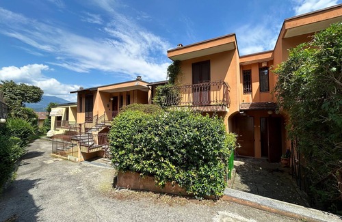 Baveno House | Discover the Historic Center Near Lake Promenade