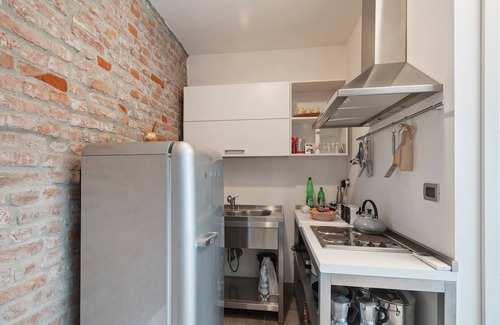 Stagno Lombardo Villa | Experience Belvilla by OYO Violino Angelico - 10/10 Rated Stay