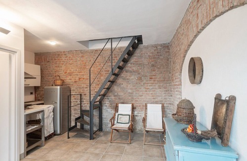 Stagno Lombardo Villa | Experience Belvilla by OYO Violino Angelico - 10/10 Rated Stay