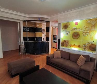 Baku Apartment | Convenient Apartment near m.Xatai with Hot Tub Access