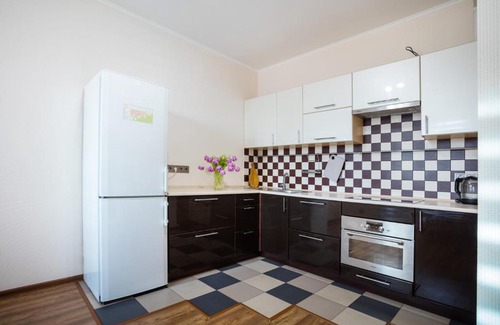 Obolon' Apartment | Cozy Apartment by Obolon Metro - Pet Friendly & Family Ready