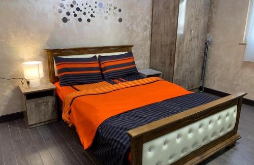 Kentron Apartment | Pet-Friendly Apartment Steps from Republic Square, Yerevan