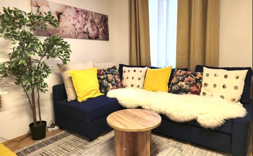 Funfhaus Apartment | Apartment near Schönbrunn Palace