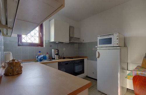 Niedernwohren Apartment | Cozy Apartment Near Stadthagen with WiFi & Breakfast