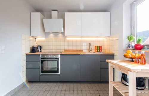 Westerland Apartment | Relaxing Apartment Steps from the Beach with Garden & WLAN