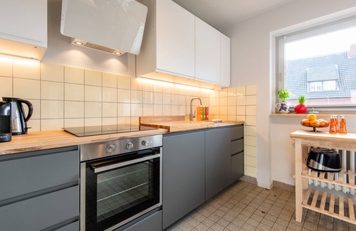 Westerland Apartment | Relaxing Apartment Steps from the Beach with Garden & WLAN