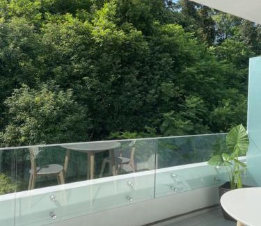 Mtsvane Kontskhi Apartment | Seaside Apartment with Pool and Oceanfront Views