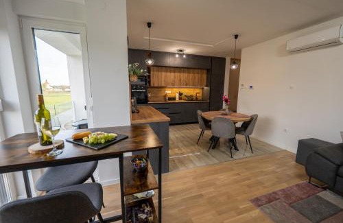 Durdevac Apartment | Relax at Apartman Nebo with Stunning Views and Free Tickets