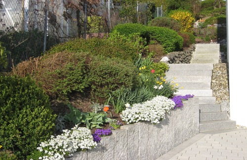 Daisendorf Apartment | Apartment 'Nell' with Private Terrace, Private Garden and Wi-Fi