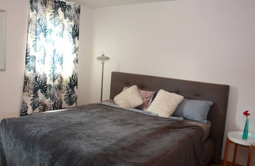 Bisingen Apartment | Cozy Apartment Nelly with Kitchen and Breakfast for Two