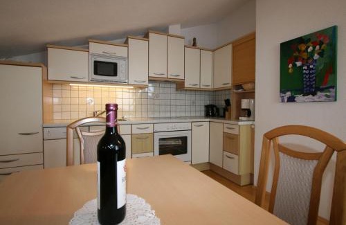 Fuegen Apartment | Guest Rated: Apartment Neurauter-2 with Child-Friendly Amenities