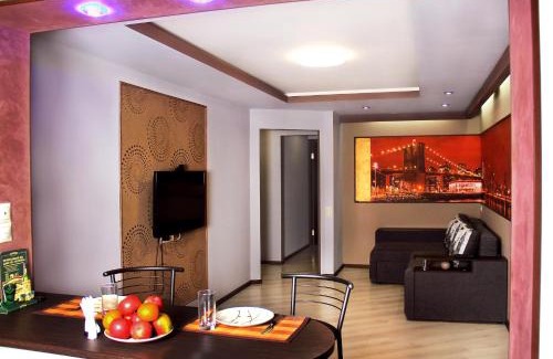 Sukhinovka Apartment | Family-Friendly Apartment in New York with Great Reviews