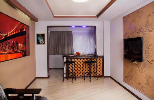 Sukhinovka Apartment | Family-Friendly Apartment in New York with Great Reviews