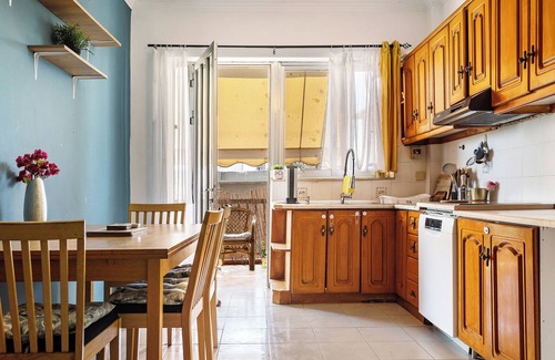 Gastouni Apartment | Family-Friendly Apartment with Balcony & Wi-Fi in Central Area