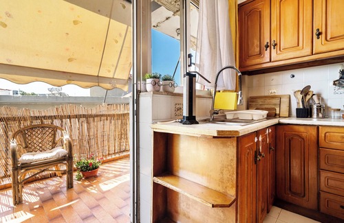 Gastouni Apartment | Family-Friendly Apartment with Balcony & Wi-Fi in Central Area
