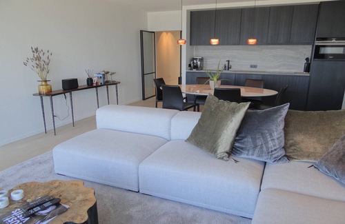 Nieuwpoort-Bad Apartment | Embassy 0802 with Breathtaking Sea Views & Family-Friendly Amenities