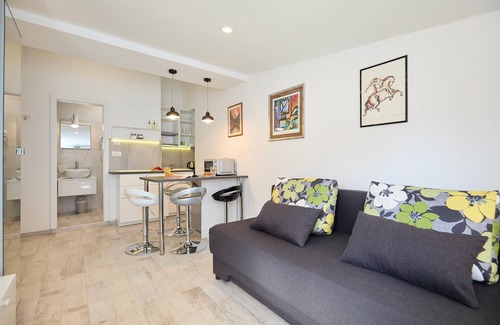 Dubrovnik Old Town Apartment | Two Bedroom Apartment Nino 3: Family-Friendly Retreat
