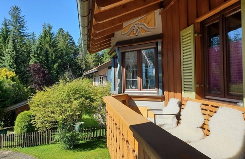 Kruen Apartment | Apartment no. 1 Karwendel, 3 bedrooms, shower/bath/WC - Bergrausch, house