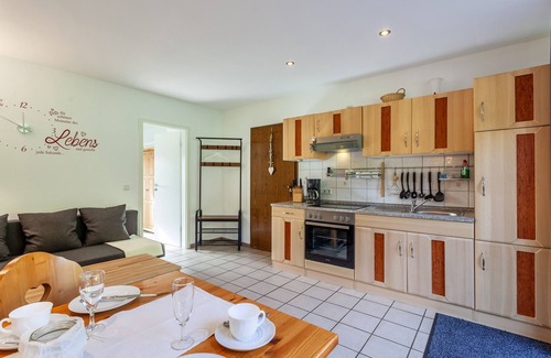 Brachthausen Apartment | Cozy Apartment No. 3 with Terrace and Pet-Friendly Amenities