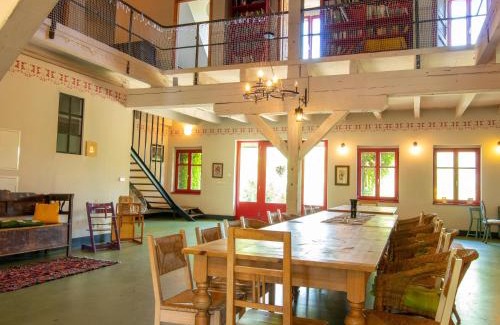 Latzow Apartment | Top-Rated Apartment Nonnendorf - Family-Friendly Stays