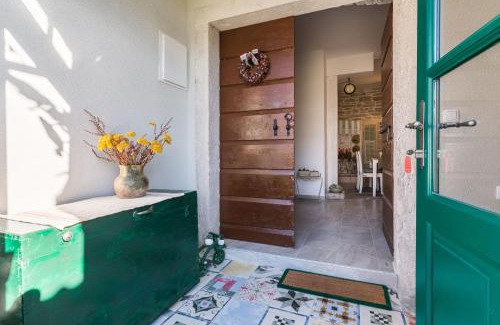 Benkovac Apartment | Discover Apartment Nostalgija: Guest Rated 9.8 with Ocean Views